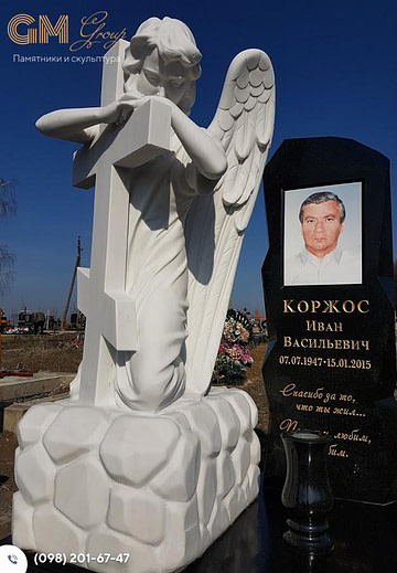 Комбинированный памятник мужчине со скульптурой ангела из мрамора PF-18
